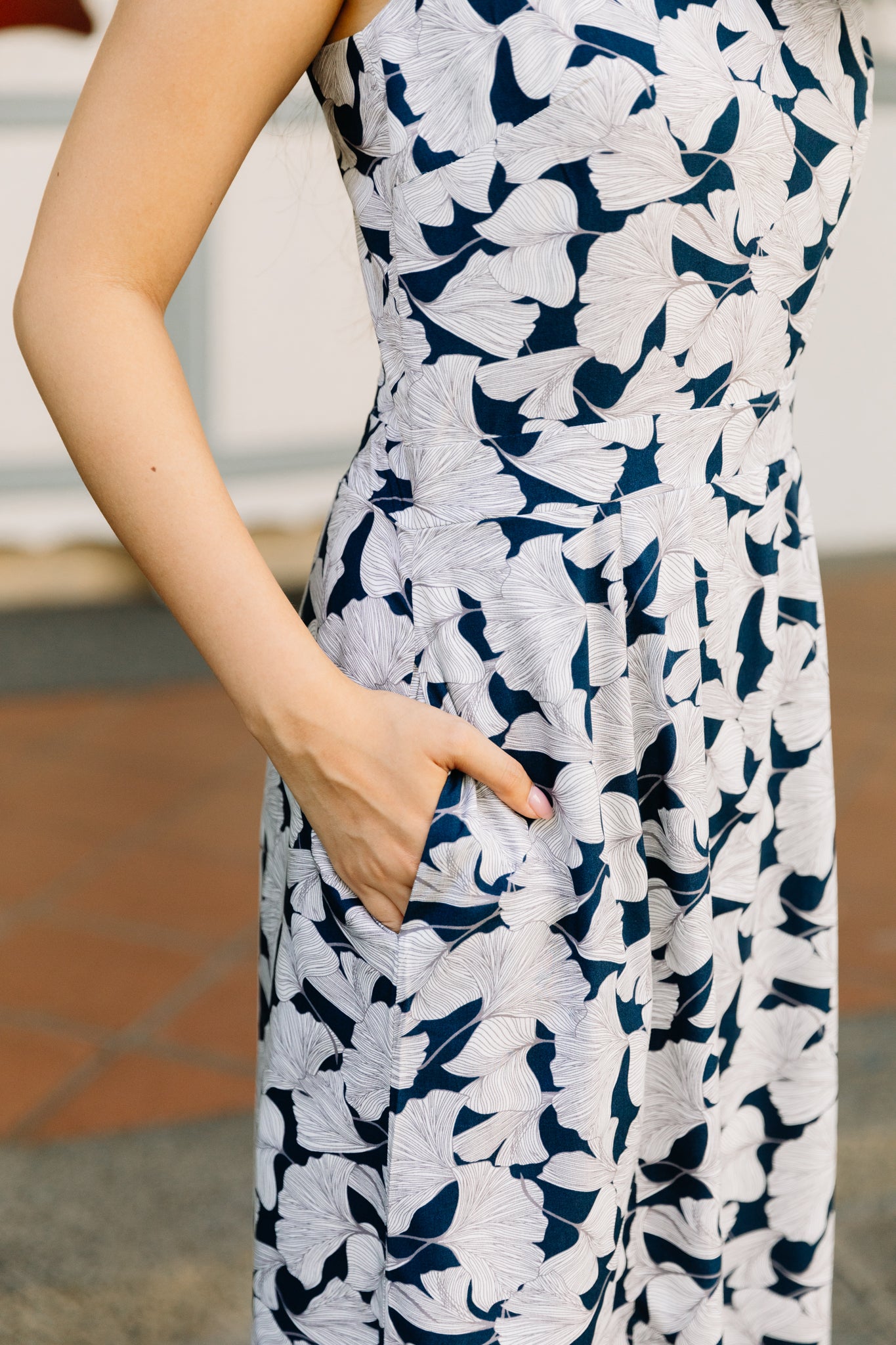 Cruise Dress Sans Cutout in Marine Flora – One Puram