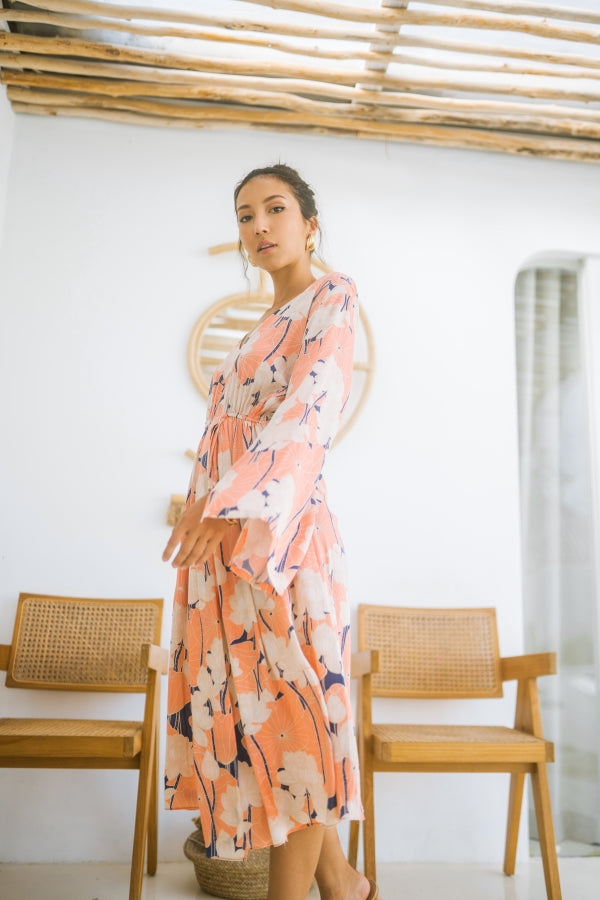 CHELA DRESS IN LOTUS PEACH